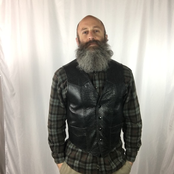 See new listing Vintage Black Leather Vest - Picture 5 of 8